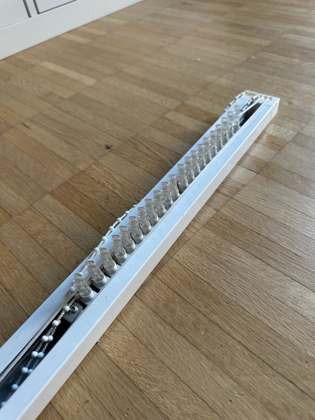 Micasa Tende: Lamellen Vorhang Schiene Micasa 146cm – Nuovo e nell'imballaggio originale da Zug venduto da Supervamp