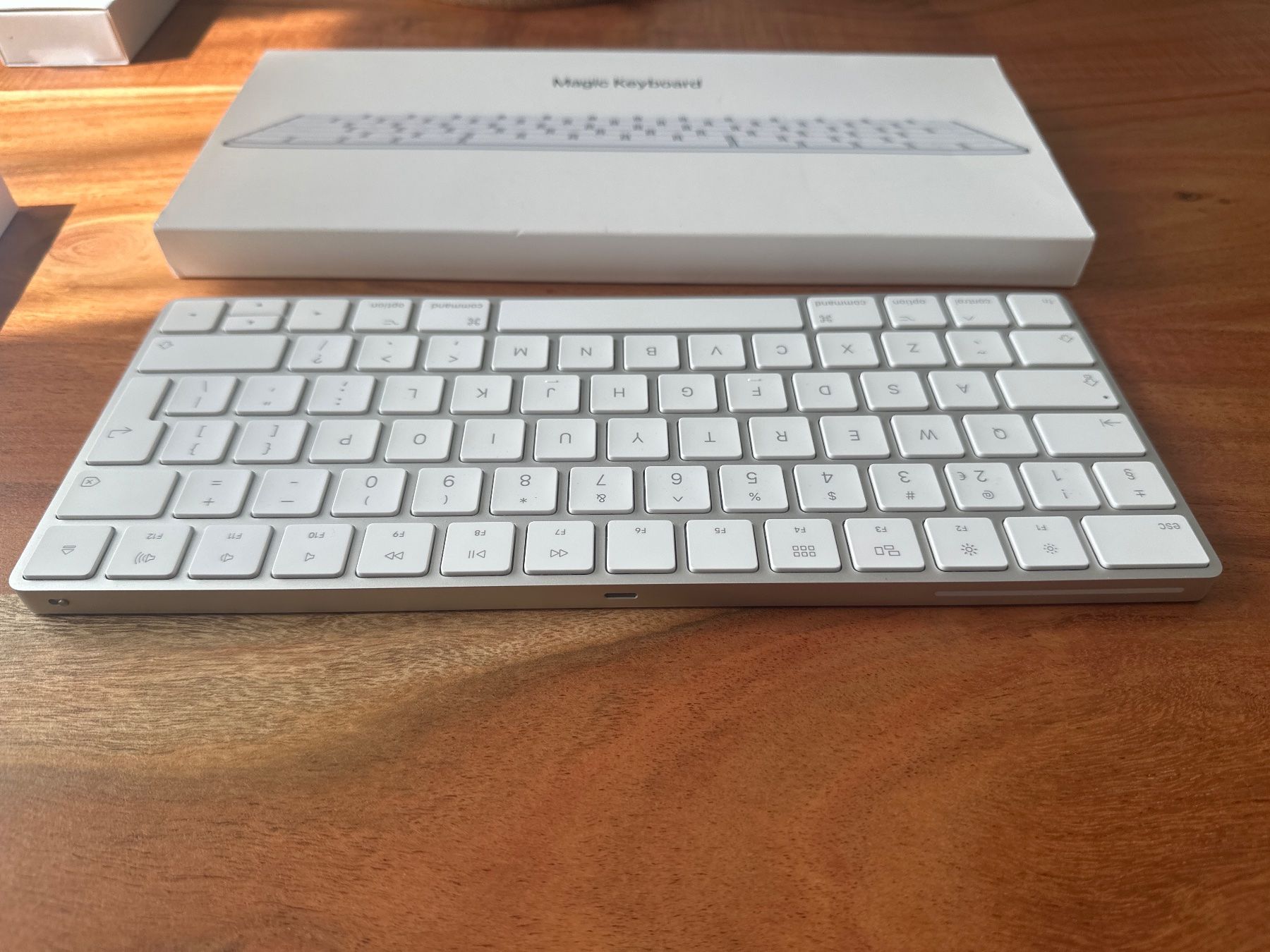 Apple Tastiere: Apple Magic Keyboard - with original box and cable – Usato da Zürich venduto da fra_79kl 1