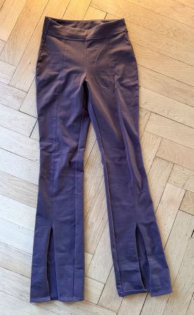ALO Yoga Airbrush Split Hem Flare Leggings – Gr. S