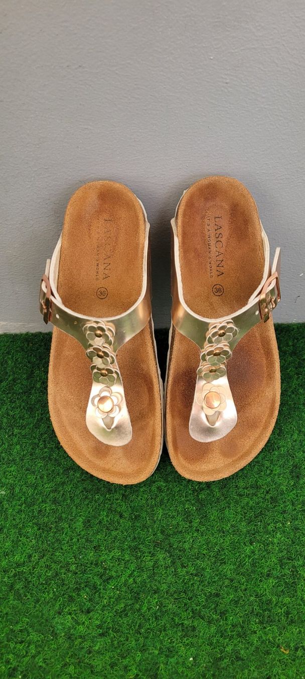 Lascana Damenschuhe: Lascana Sandales Taille 36 – Neu (gemäss Beschreibung) aus Vevey von x_y_f