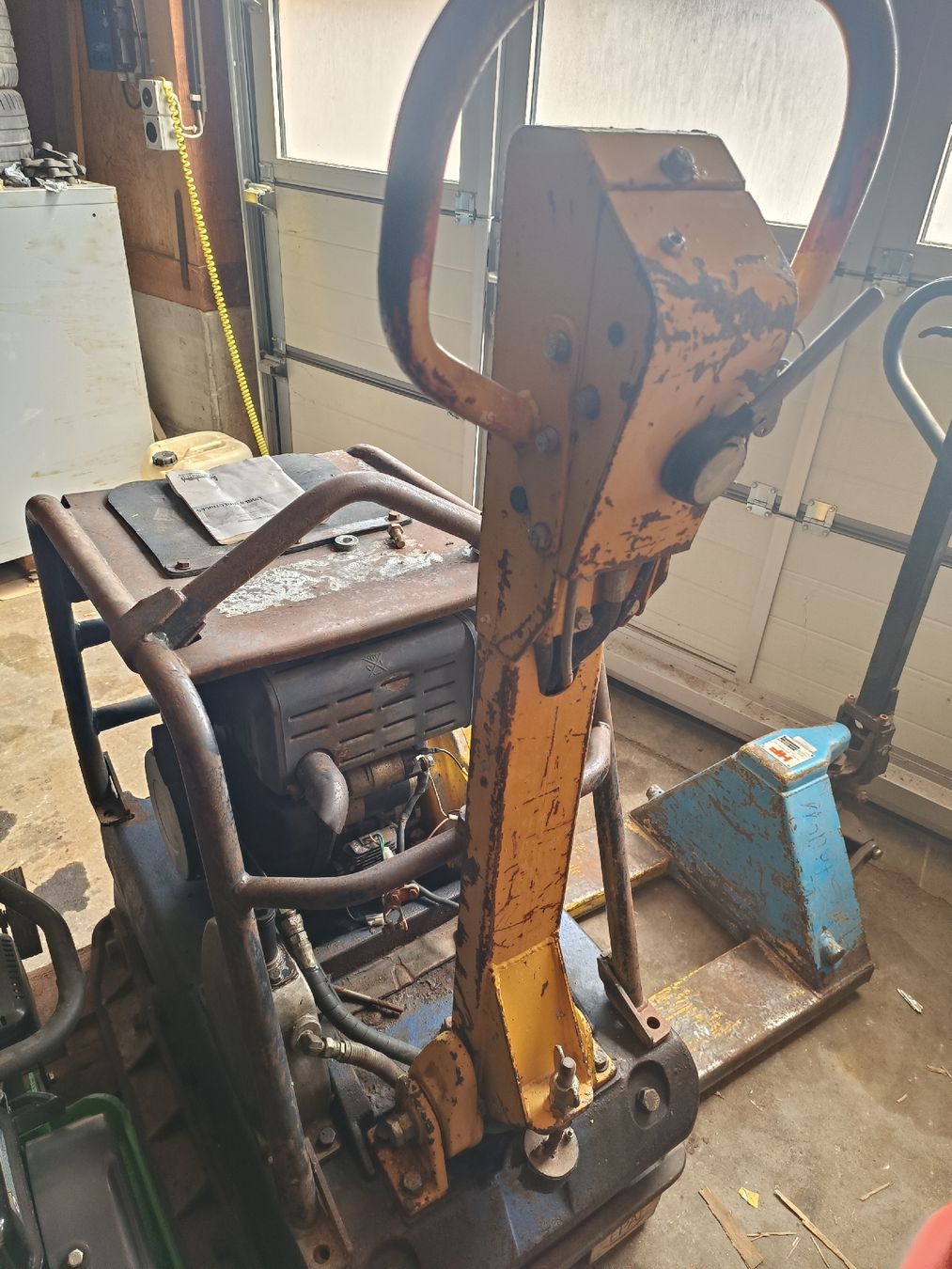 Tutte le macchine: Vibroplatte Multiquip MVH-402DSB – Difettoso da St. Antoni venduto da DuraMa 2