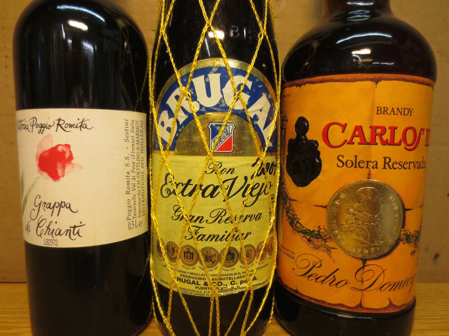 Spirituosen: 3 Fl. Grappa , Rum , Brandy . #1744 – Neu (gemäss Beschreibung) aus Schöftland von Topdeal4 1