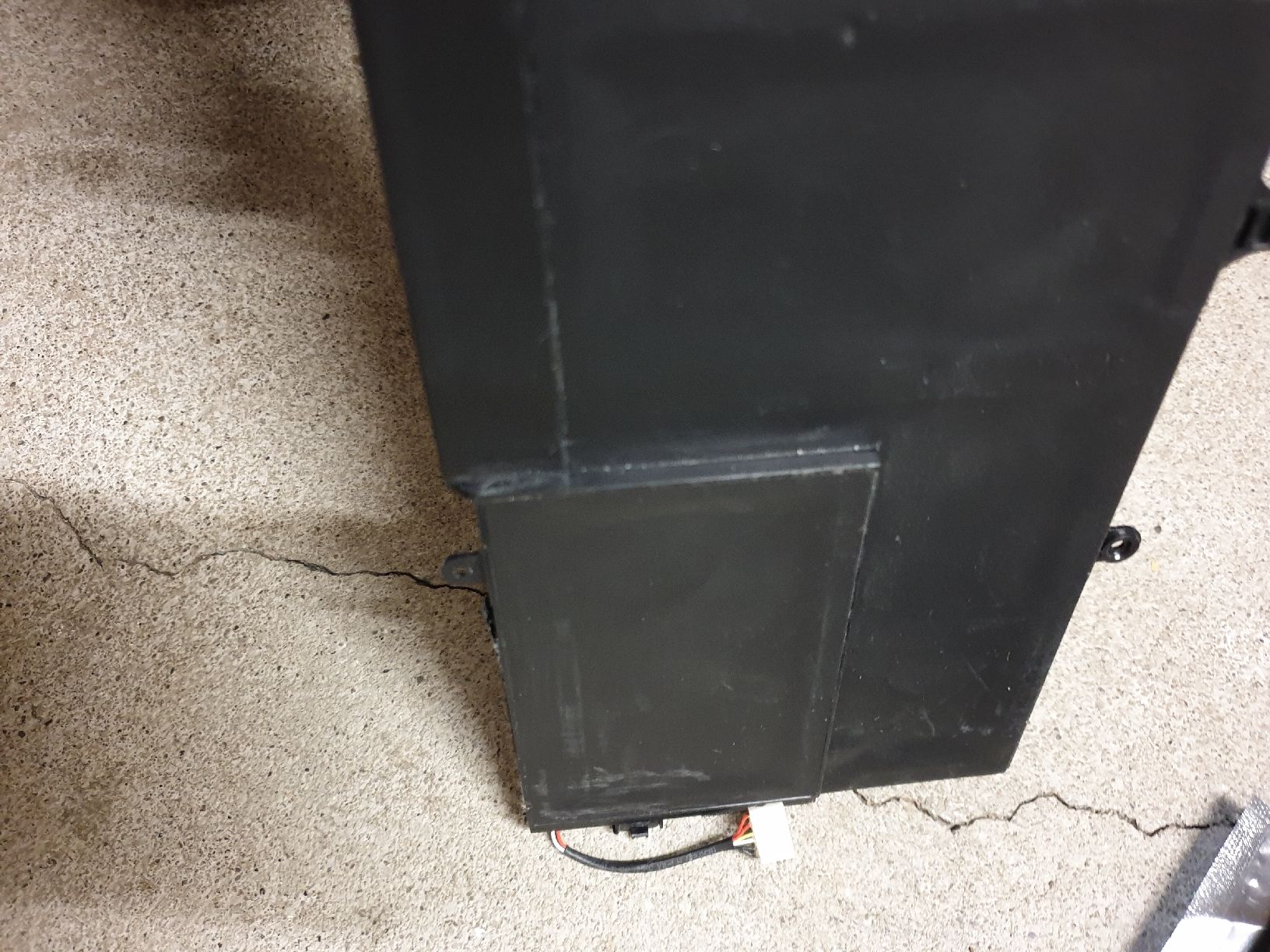 Hewlett Packard Batterie: HP Laptop Akku KB06XL – Usato da Ittigen venduto da Ziok187 9