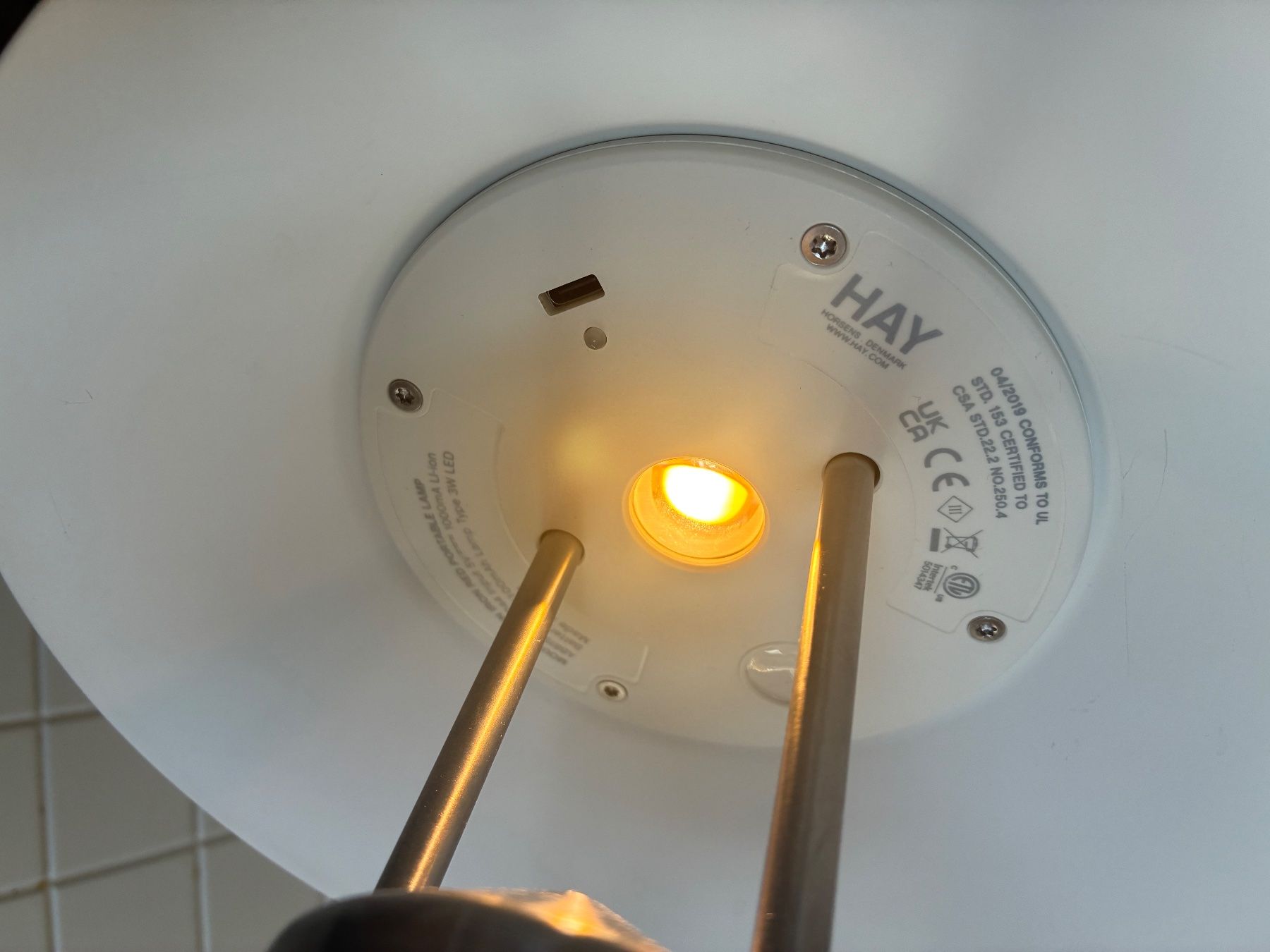 Hay Lampes: Hay Tischleuchte PORTABLE – D'occasion à Fribourg par waves55 3