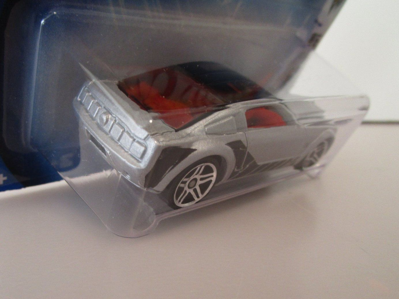 Ford Modellini d'auto: HOT WHEELS FORD MUSTANG GT CONCEPT - C2709 – Nuovo e nell'imballaggio originale da Chêne-Bourg venduto da breno56 2