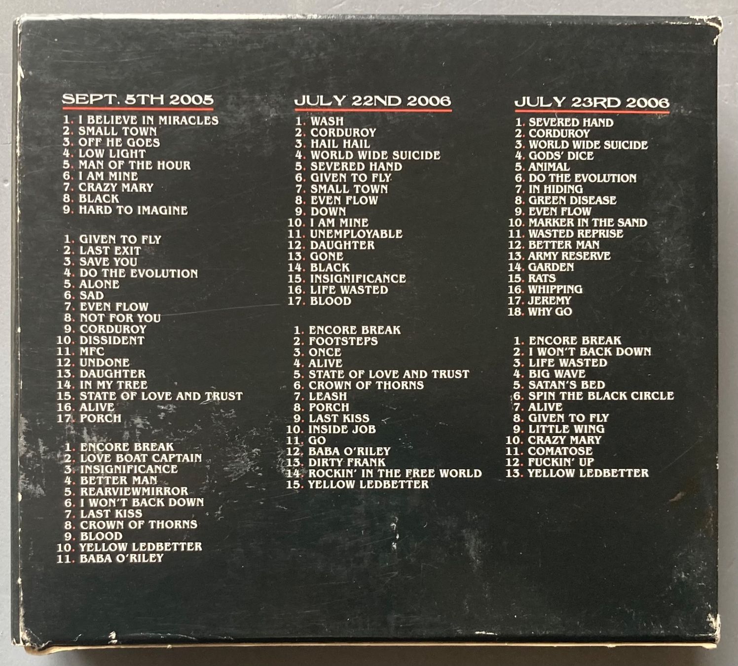 CDs: PEARL JAM - LIVE AT THE GORGE 05/06 – D'occasion à Poliez-Pittet par Newtown-Records 2