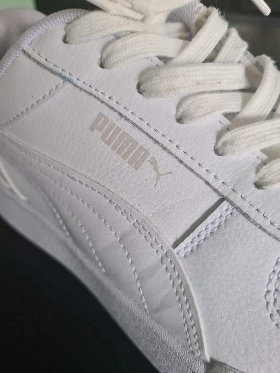Puma Chaussures femmes: Weisse Puma Damen-Sneaker, Top Zustand, Grösse 40 – D'occasion à St. Gallen par charly92 7