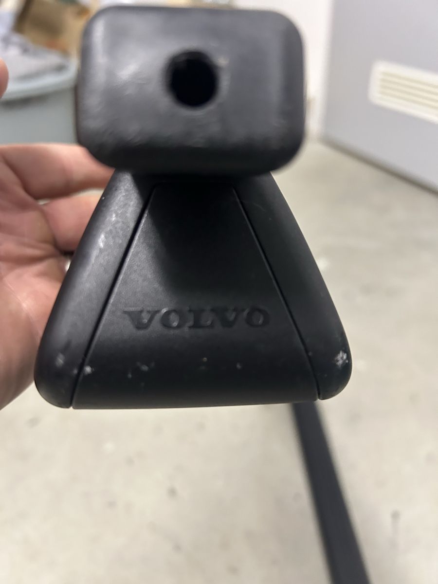 Volvo Roof Rack Cross Bars - Ready for Winter Adventures! (Gebraucht ...