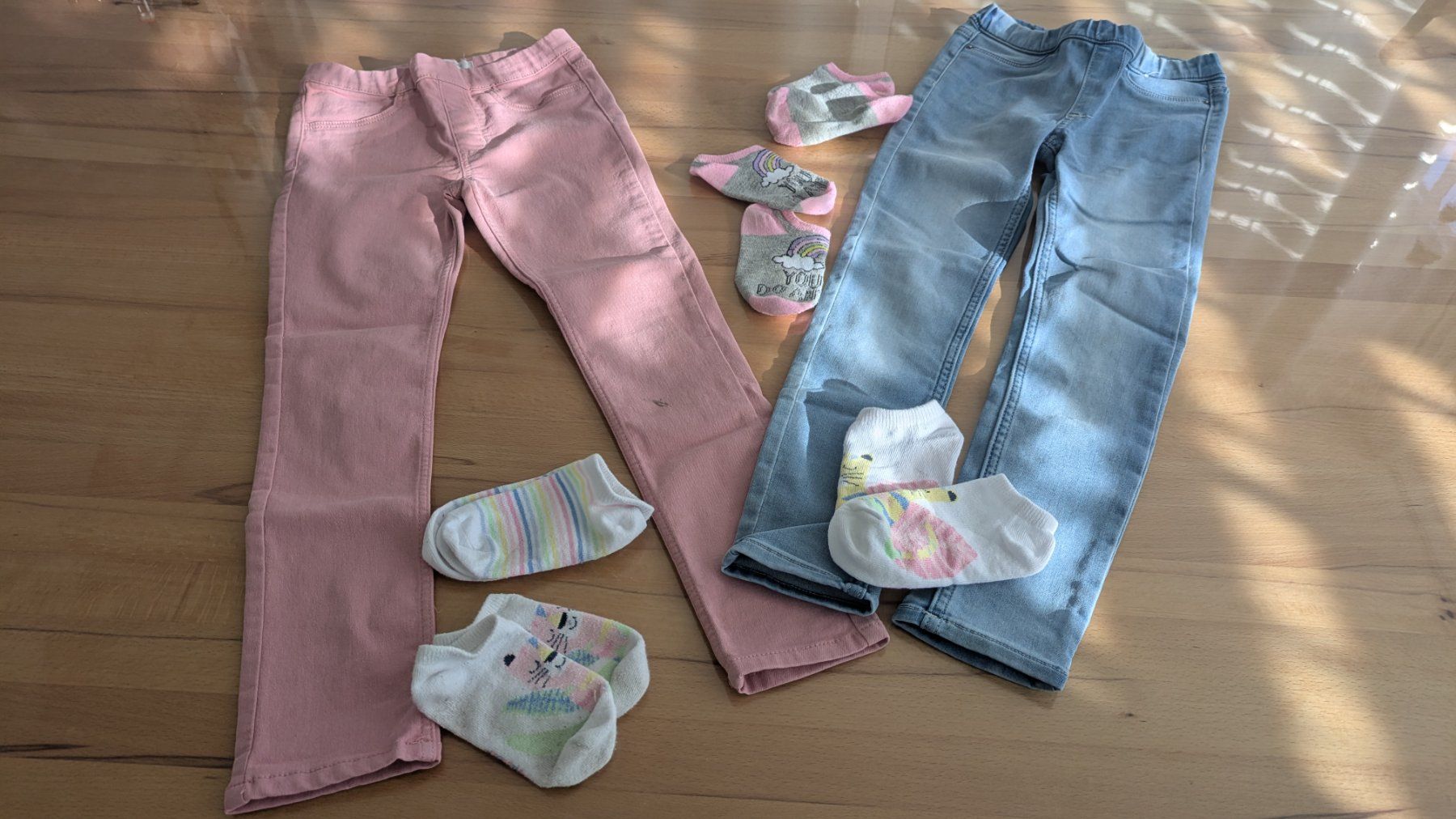 Lotti & Set di vestiti: Kleiderpaket für Mädchen - 122 – Usato da Staufen venduto da Fleby84