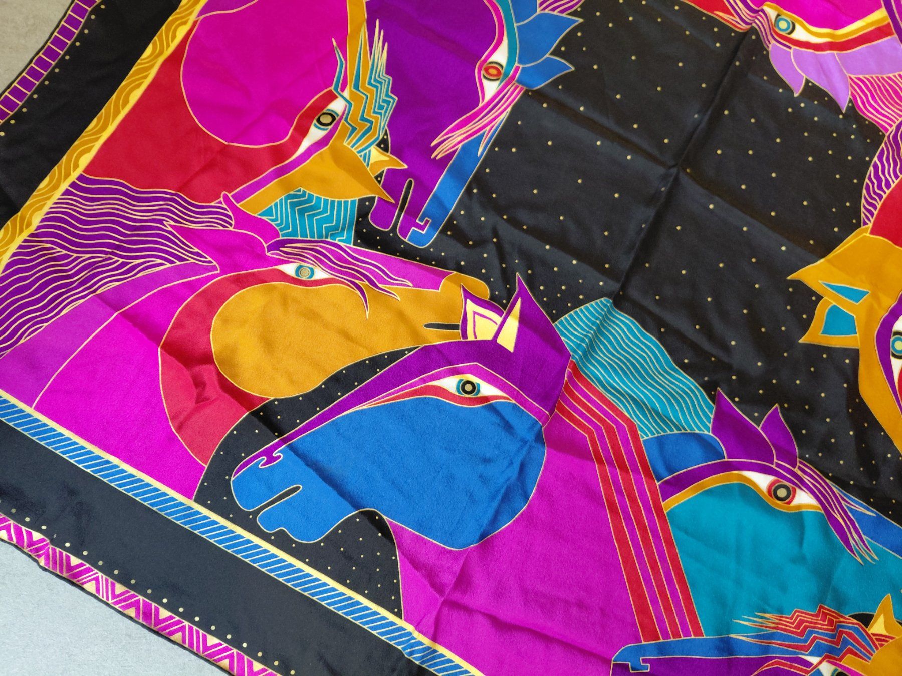 Foulard & Sciarpe: Foulard Seide "Samuel Burch" – Usato da Zürich venduto da Rosys 4