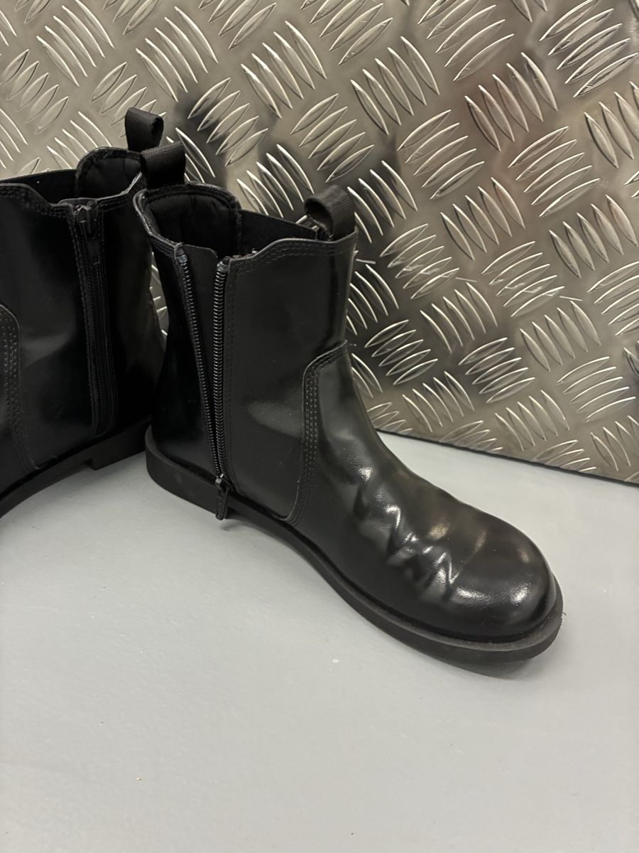 Zara Scarpe per ragazze: Zara Black Leather Ankle Boots - 36 – Usato da Bern venduto da wisemagpie 1