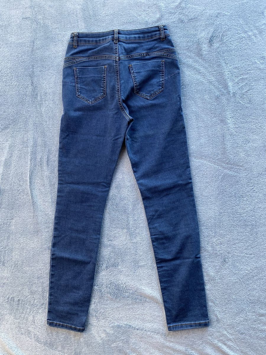 Calzedonia Jeans: Calzedonia Jeans – Usato da Salenstein venduto da Nadjasov 1