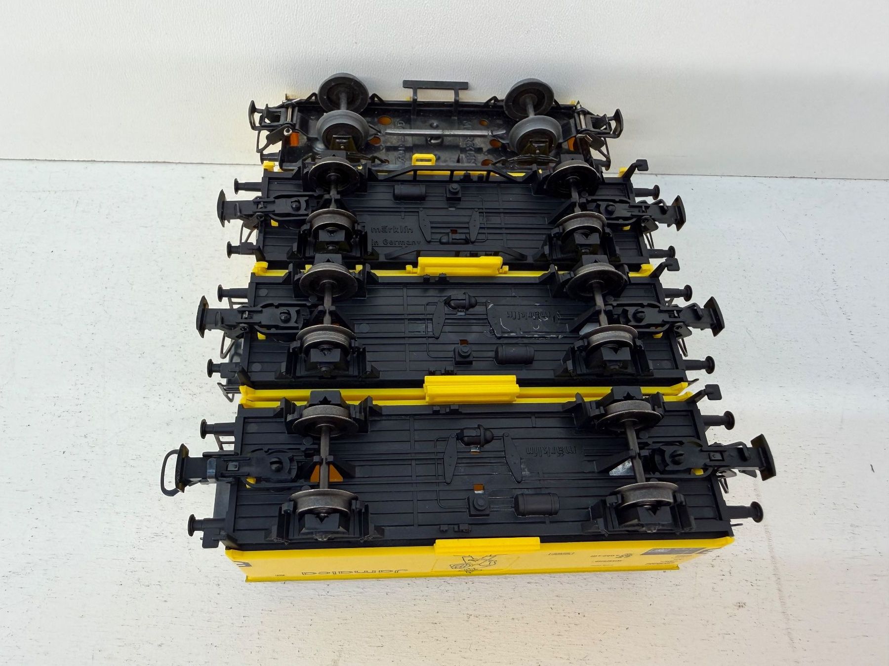Märklin Modelleisenbahnen: Märklin 44183 + 4414 + 00750 Güterwagen Set DB – Gebraucht aus Büsserach von ModellbahnDepot 6