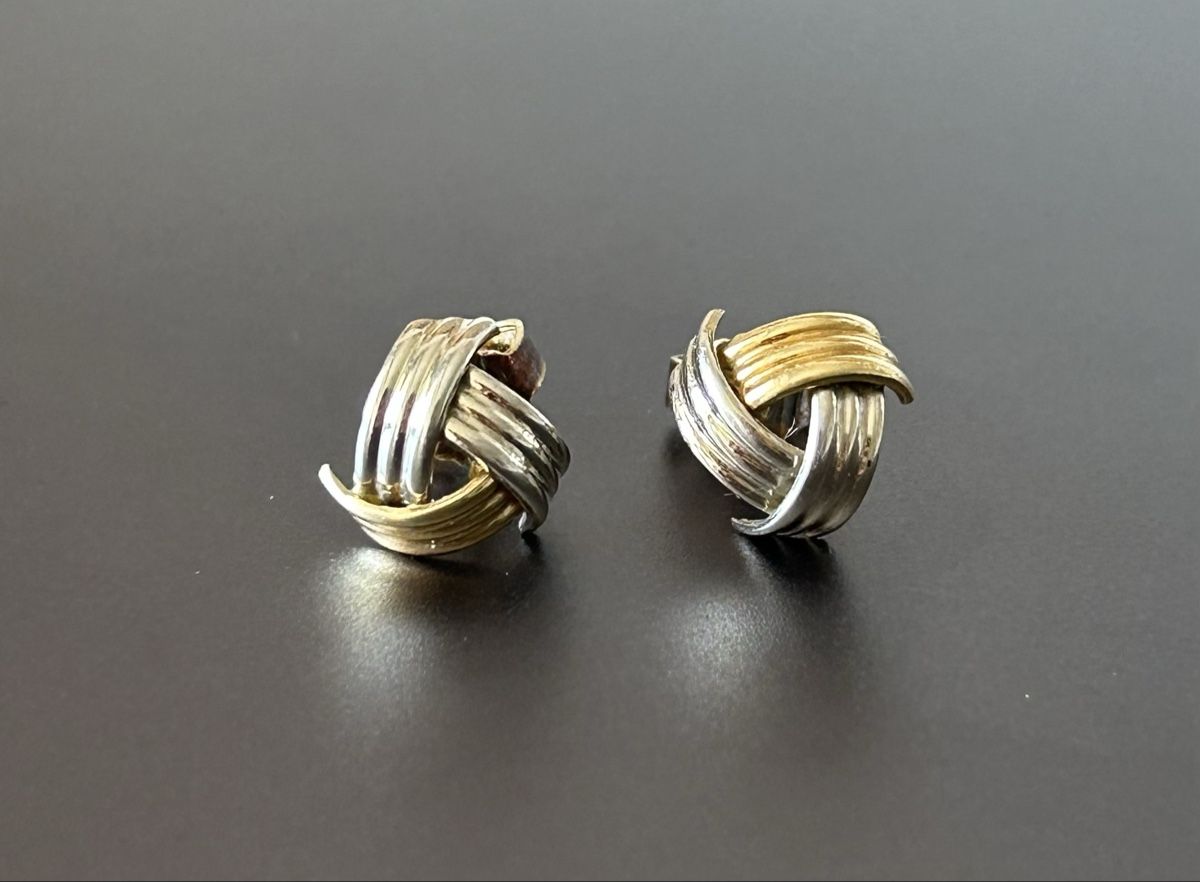 Orecchini pendenti & Orecchini a lobo: Boucles or blanc or jaune 750 – Usato da Zürich venduto da malia.