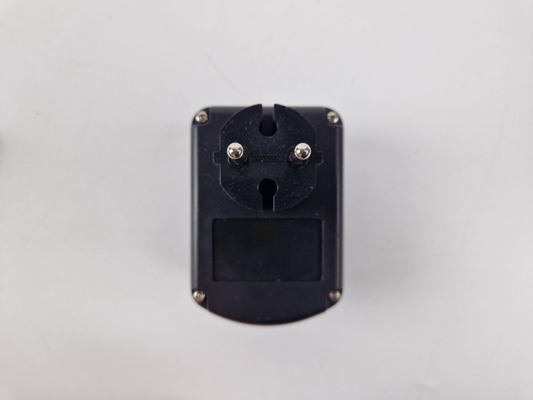 Convertitori: 230 V AC to 110 V AC Converter – Nuovo (secondo la descrizione) da Muhen venduto da Restwert_Muhen 2