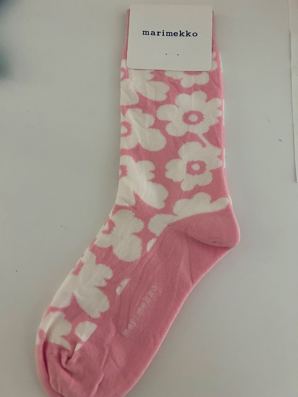 Calze: Marimekko socks pop-up flower print – Nuovo e nell'imballaggio originale da Zürich venduto da Ferienan 2