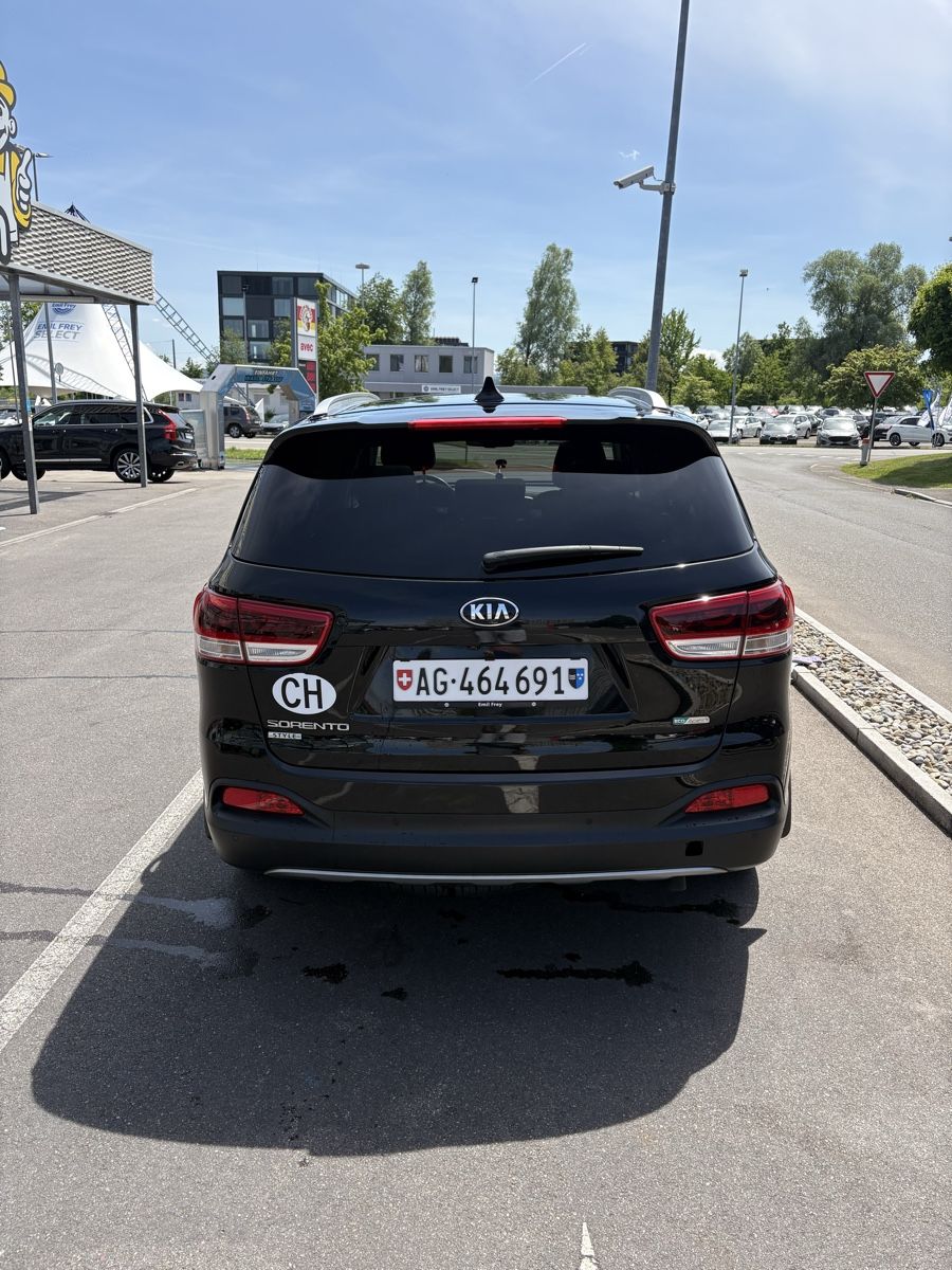 Kia Automobili: Kia Sorento 4WD 2017, 7 Plätzer – Usato da Rudolfstetten venduto da lohifushi74 7