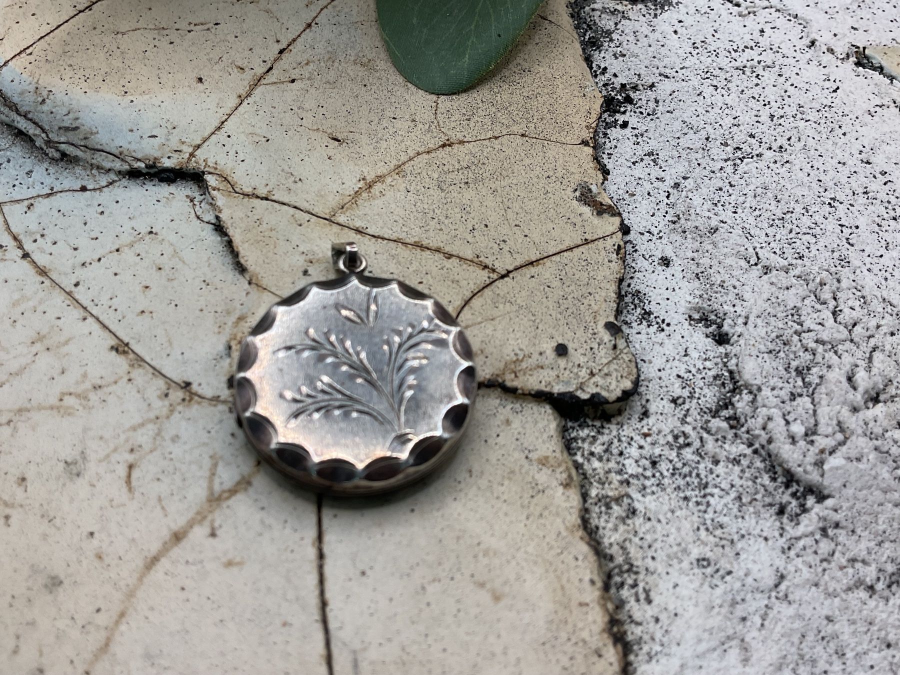 Anhänger: Antikes Medaillon Sterlingsilber – Gebraucht aus Luzern von S.Kern01 4