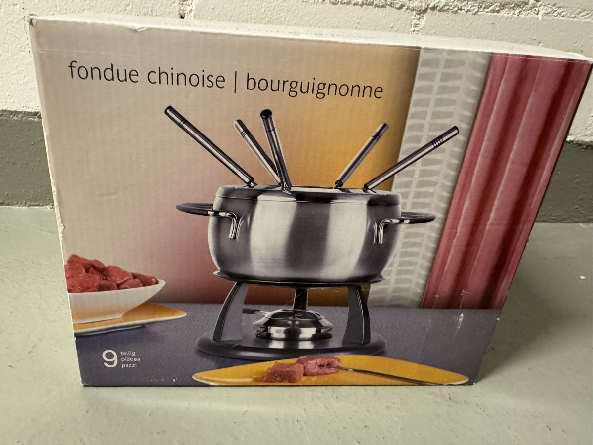 Elettrodomestici da cucina: Fondue Chinoise – Nuovo e nell'imballaggio originale da Zürich venduto da MaSte