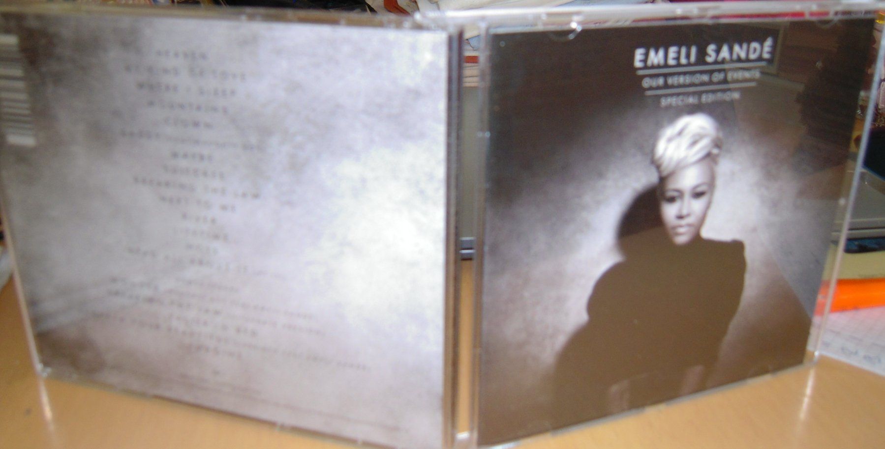 CDs: CD   EMELI SANDE – Gebraucht aus Heimberg von Rockenrol