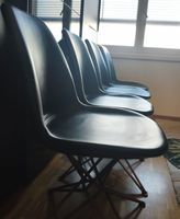 4 hochwertige Design-Stühle im Eames-Style (Eiffel-Base)  