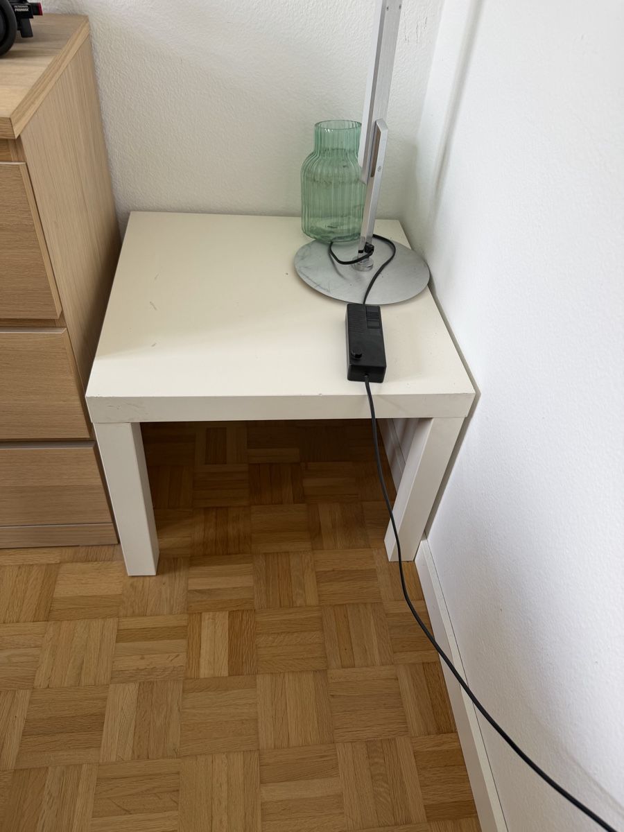 Tische: Kleiner Tisch – Gebraucht aus Suhr von sergio.cantoni
