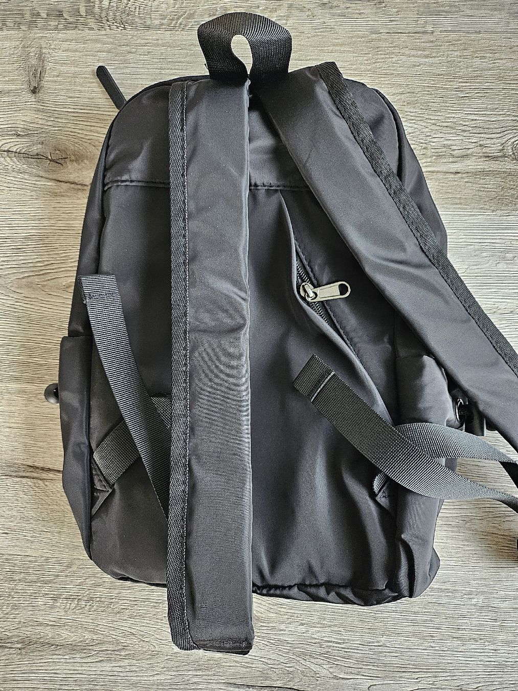 Rucksäcke: Schwarzer Mini- Rucksack, neu! – Neu und originalverpackt aus Hunzenschwil von nudget 2