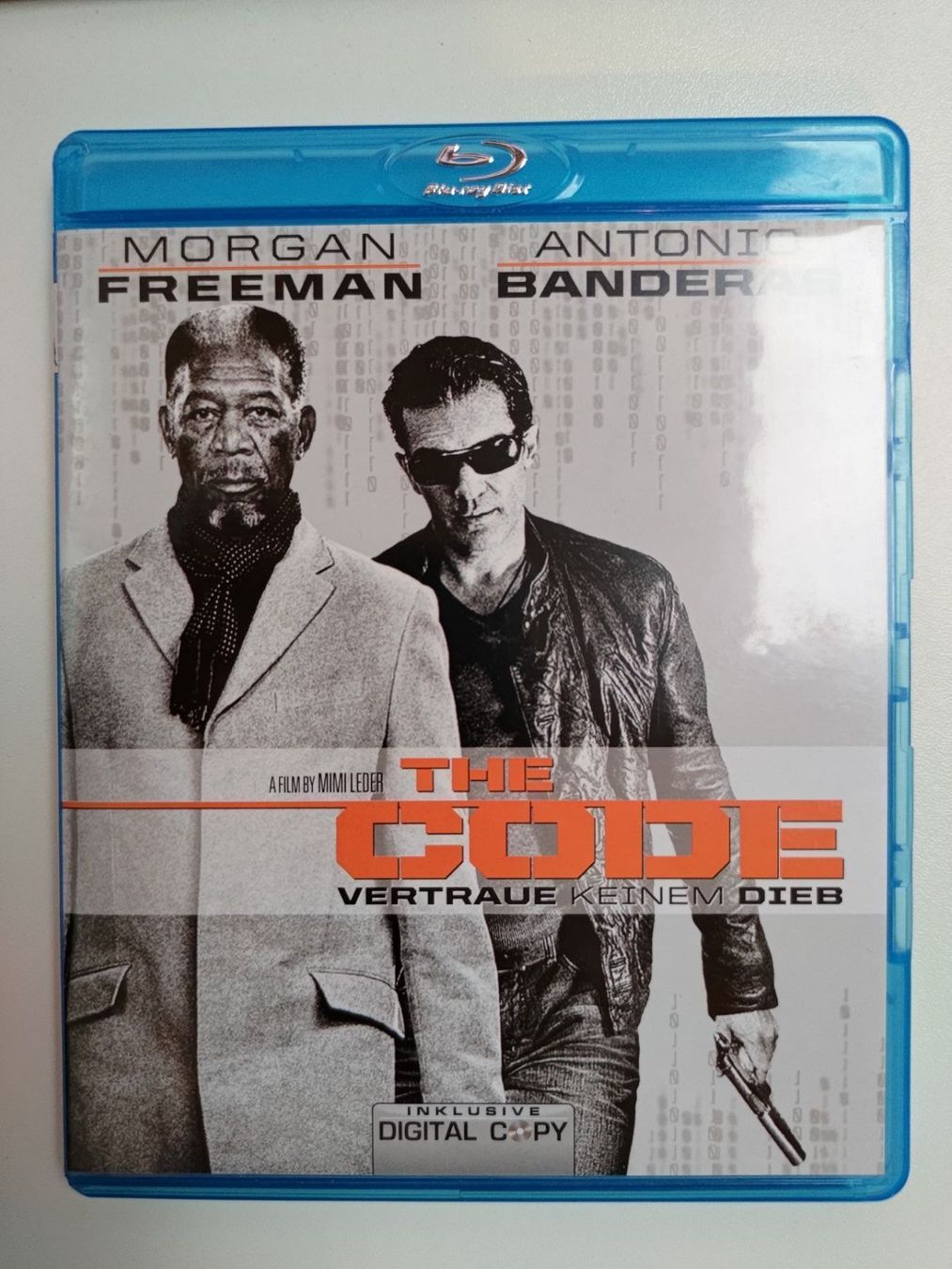 Tutti i DVDs: The Code - Vertraue keinem Dieb – Usato da Liestal venduto da Kratzilla