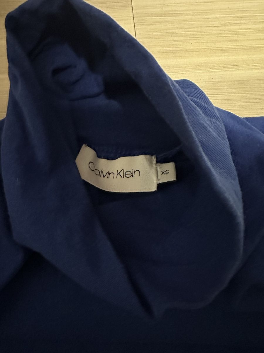 Maglioni & Felpe: Rollkragenpullover Calvin Klein Grösse XS – Usato da Busswil venduto da billib 1