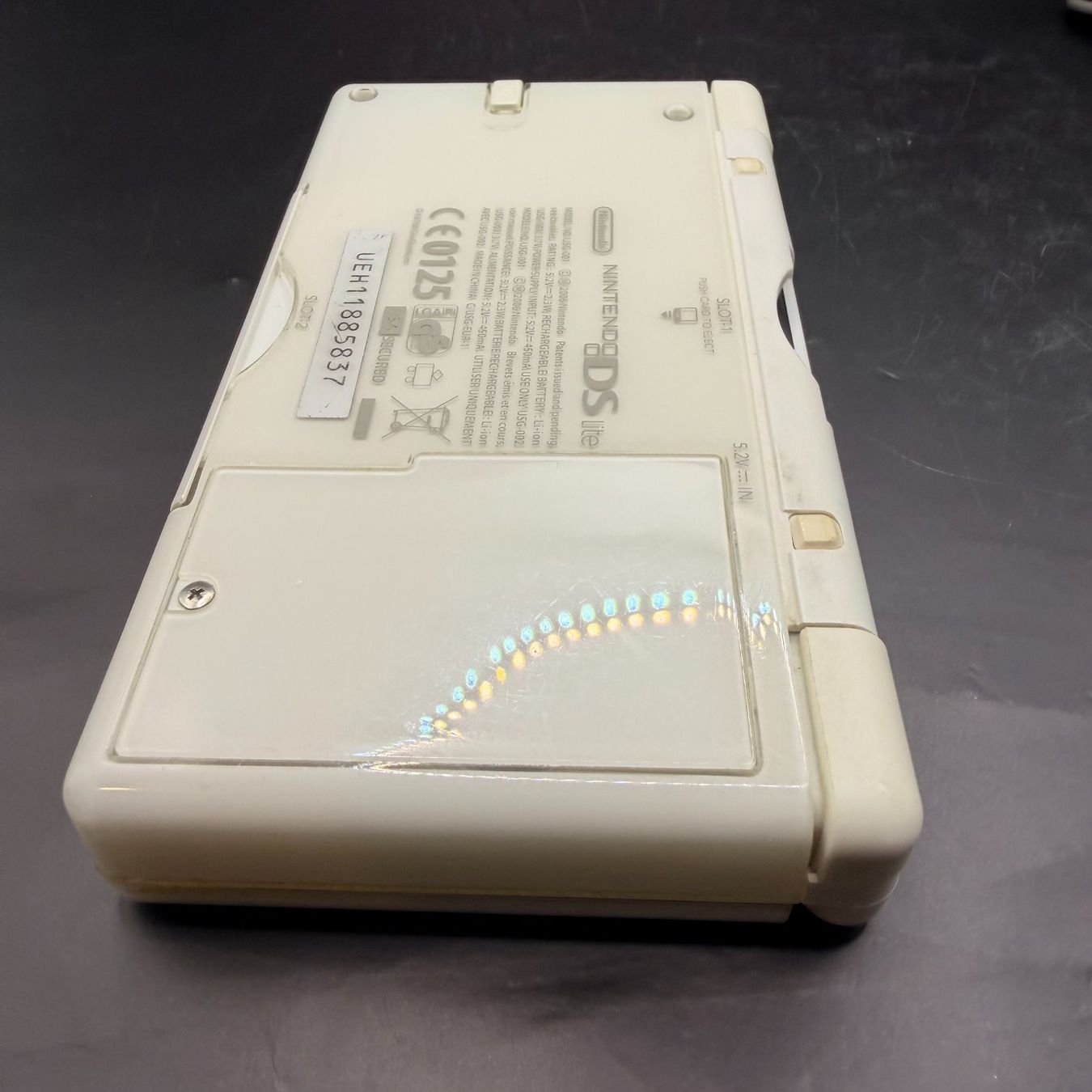 Nintendo Console: Nintendo DS Lite Weiss mit Ladegerät – Usato da Düdingen venduto da Nerdworld 5