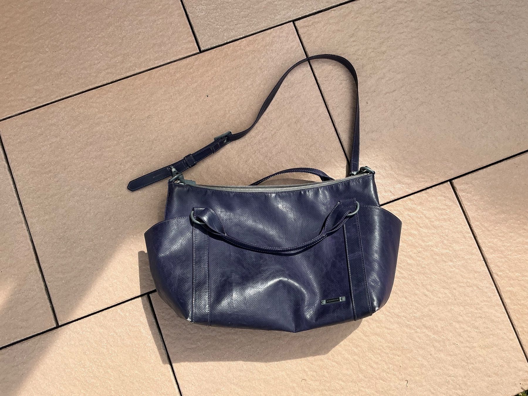 Freitag Borse da donna: Freitag R120 Austen – Usato da Neftenbach venduto da Ilsebil8