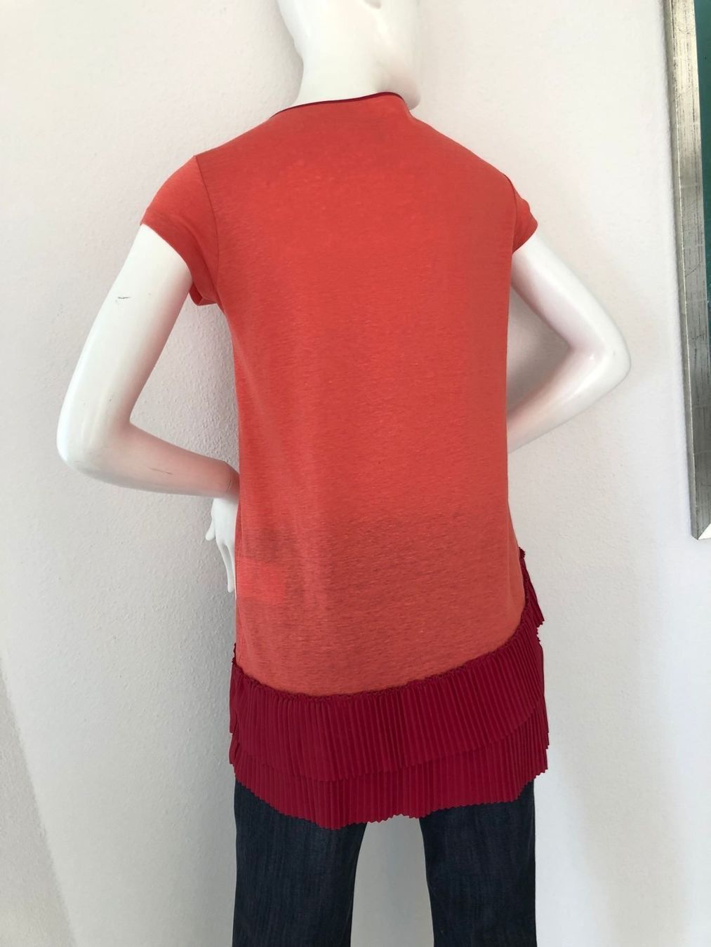 Marc Cain T-Shirts: Marc Cain Blusenshirt mVolants Gr 38 N3 – Neu (gemäss Beschreibung) aus Volketswil von praxis12 2