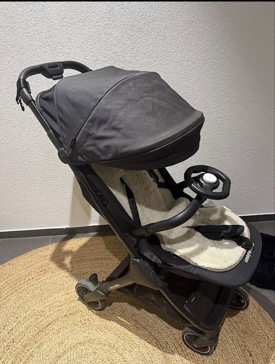 Easywalker Carrozzine: Easywalker Kinderwagen Buggy – Nuovo (secondo la descrizione) da Lausen venduto da Alexandra83