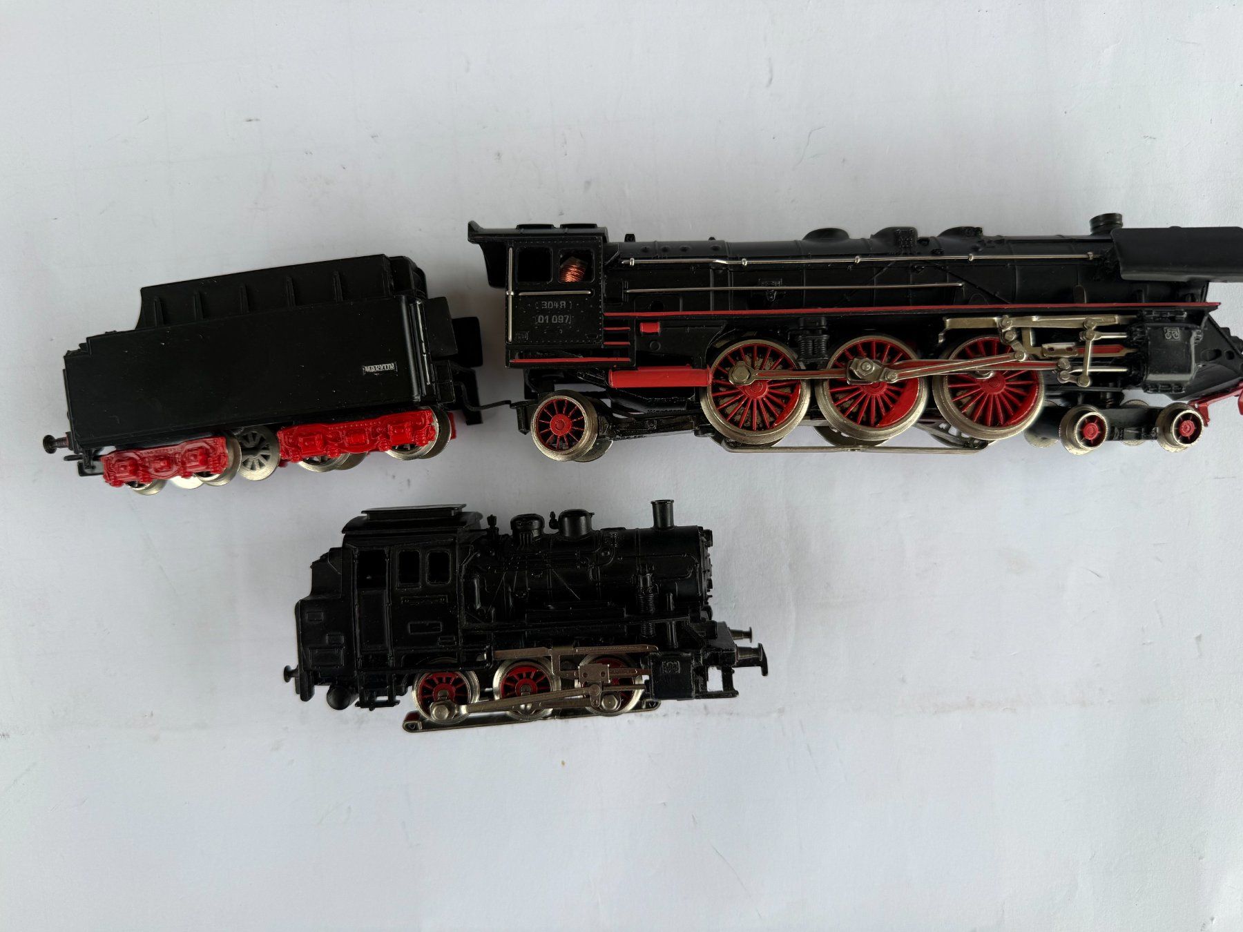 Märklin Modellini di ferrovie: Dampfloks Märklin 01 097 und 89005 – Usato da Winterthur venduto da pascalCCS 2