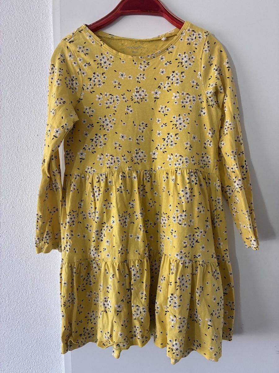 Vestiti & Gonne: Schönes Kleid Gr. 128 – Usato da richterswil venduto da lunamarie001
