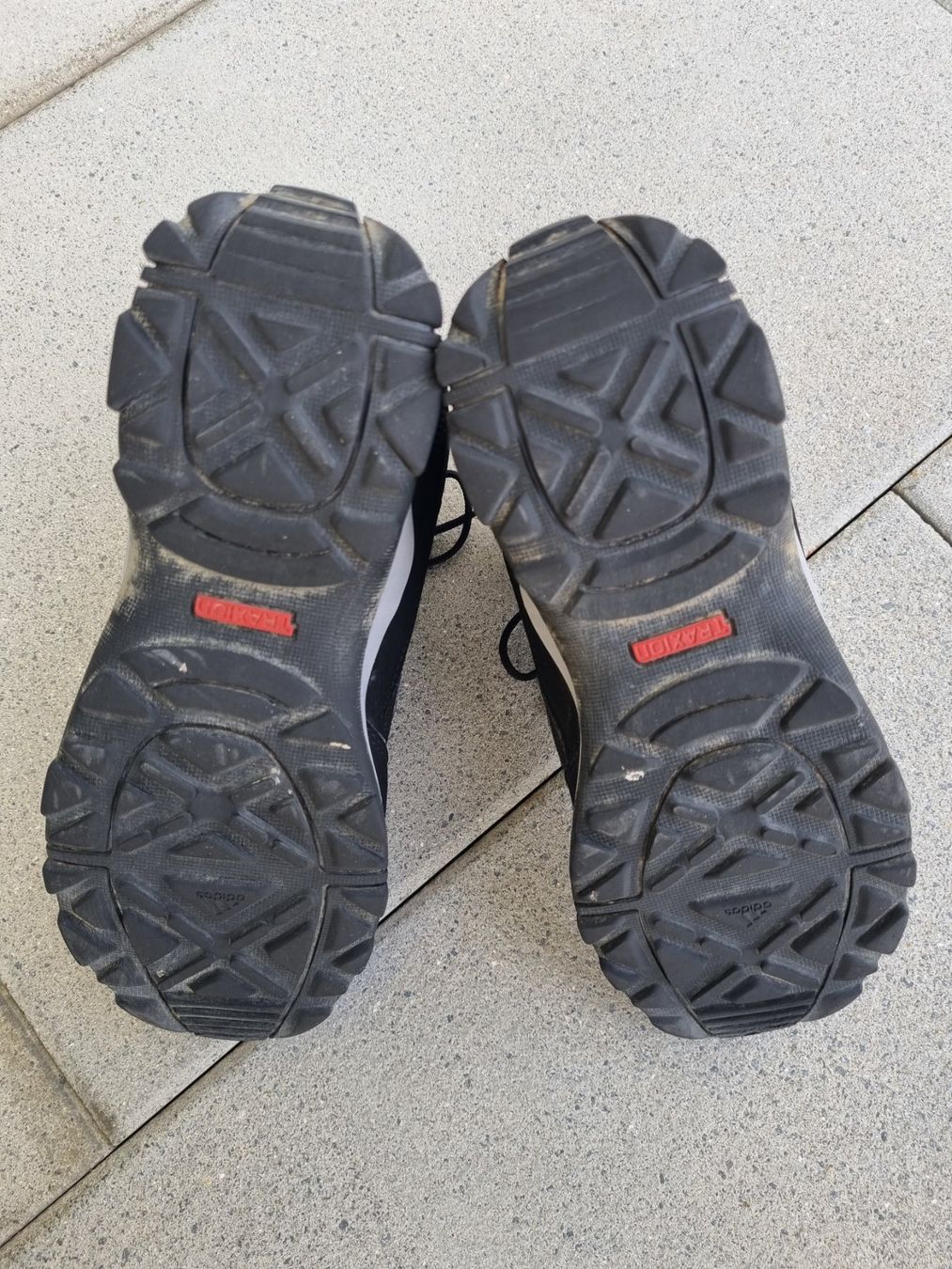 Adidas Scarpe per ragazzi: Adidas Terrex Kinder-Wanderschuhe Gr. 39 1/3 – Usato da Wiesendangen venduto da kauftipp 3
