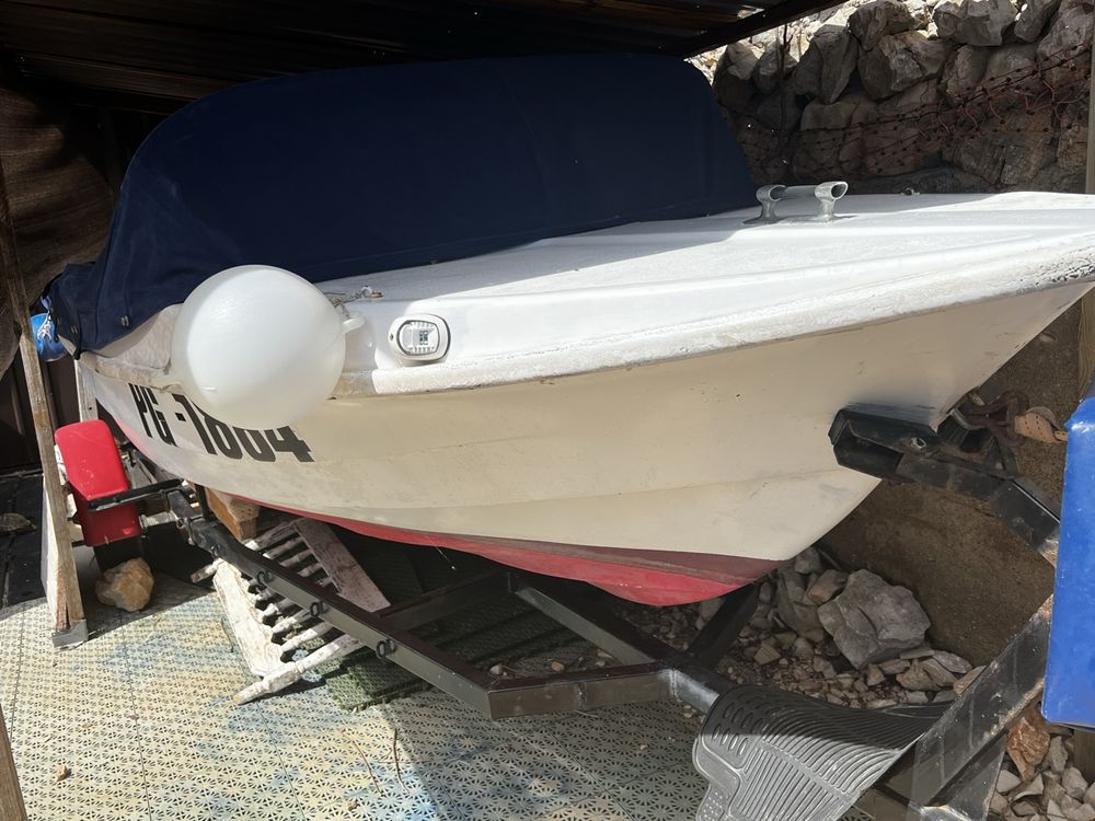 Elan Bateaux: Boot mit Motor und Trailer mit Einige Zubehör zum Verkaufen – D'occasion à Horgen par 13Babymaus 7