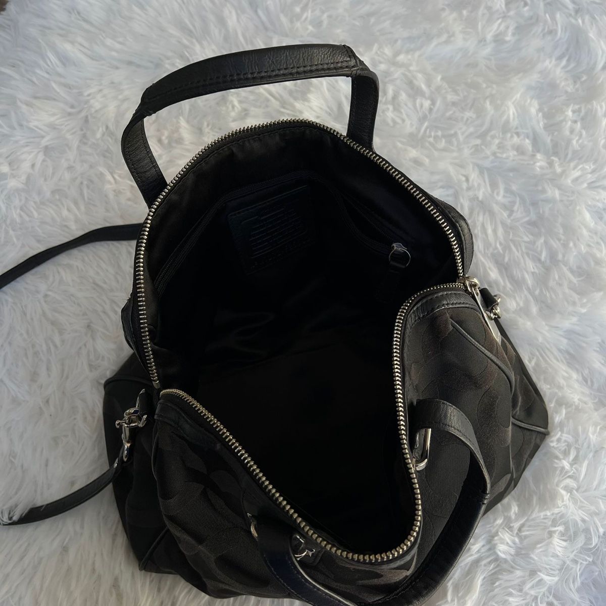 Coach Taschen für Damen: Schwarze Coach Handtasche, neuwertig - ein Schnäppchen! – Neu (gemäss Beschreibung) aus Eggenwil von CNSRVINTAGE 3