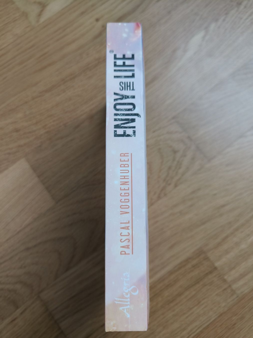 Libri: Enjoy this life von Pascal Voggenhuber – Usato da Dietlikon venduto da Dietlikon_Verkauf 2