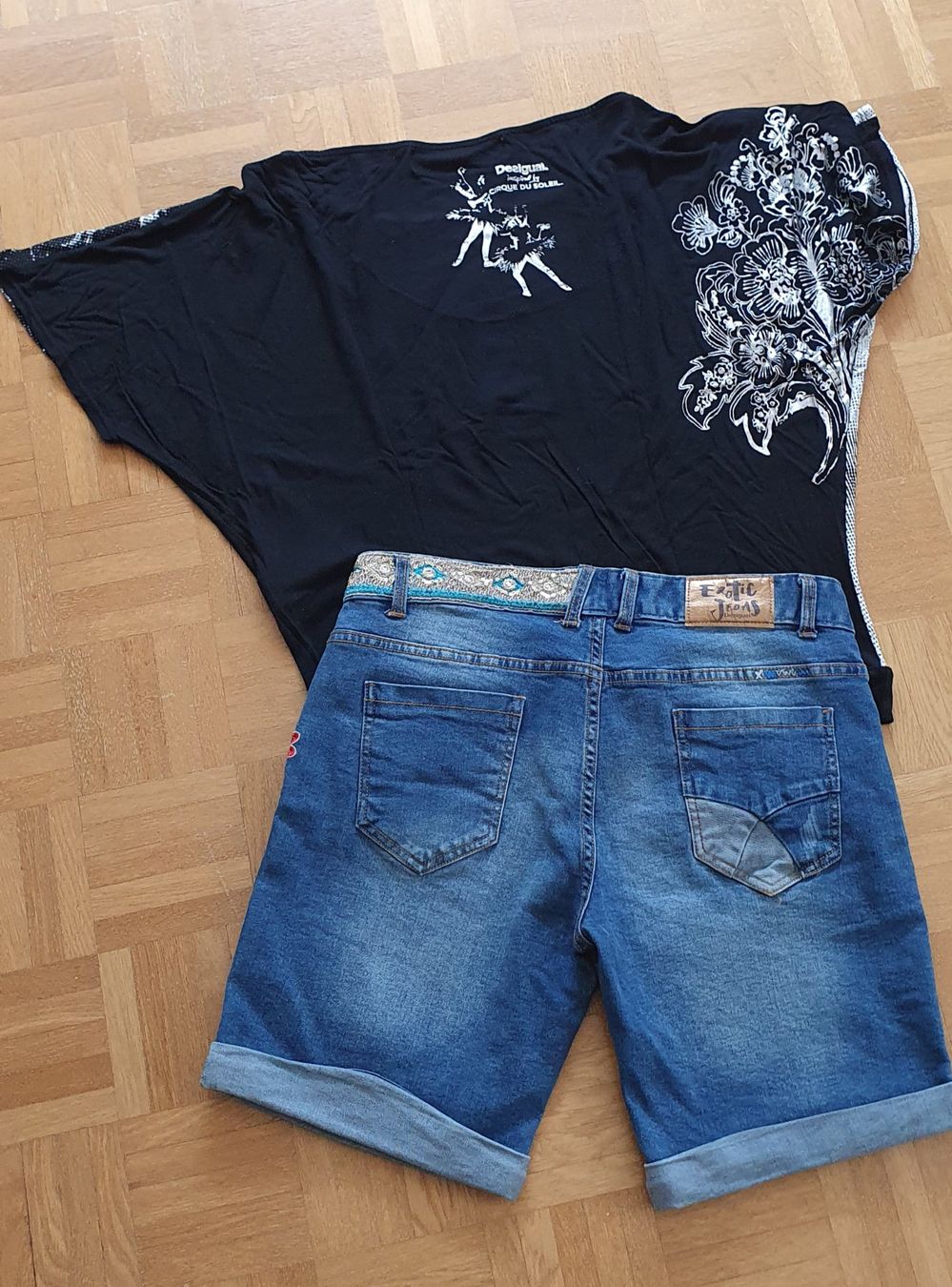 Desigual Lotti di vestiti: Desigual Sommerset – Usato da Hombrechtikon venduto da 29Malibu11 3