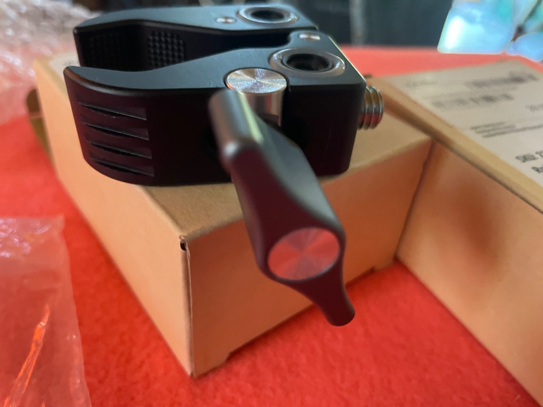 Supporti a parete: 2x Ulanzi Super Clamp Für Kamera oder  DSLR – Usato da Zürich venduto da Arcana_Fail 4