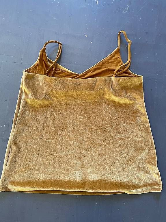 Tops: Samt-Top  – D'occasion à Winterthur par Wyl_ma 1