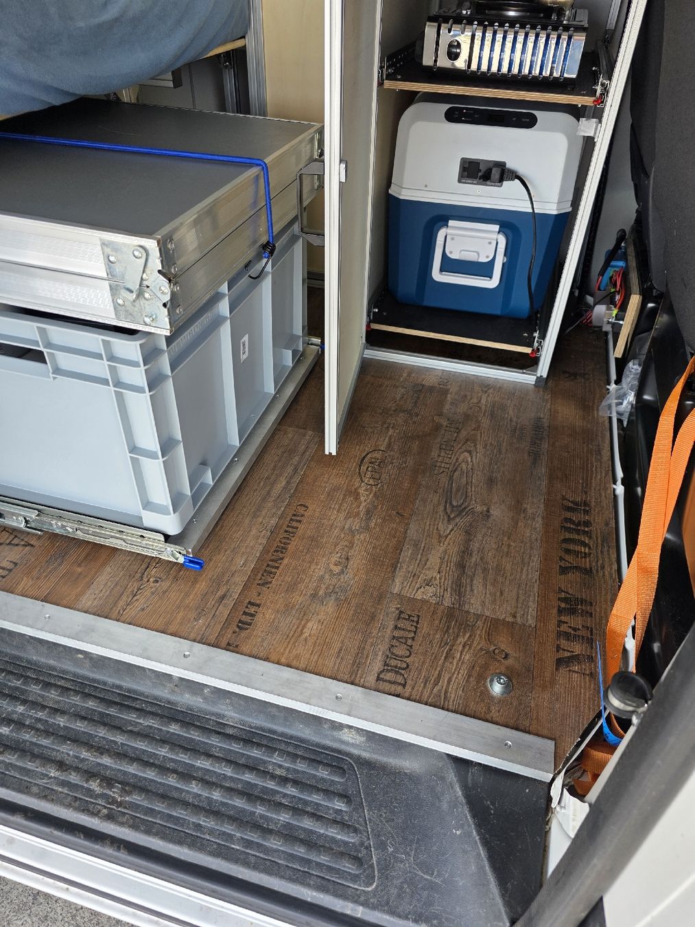 VW Veicoli da campeggio: VW T6 Camper Langer Radstand – Usato da Andhausen venduto da KG_14 6