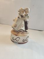 Porzellanfigur tanzendes Paar, Vintage