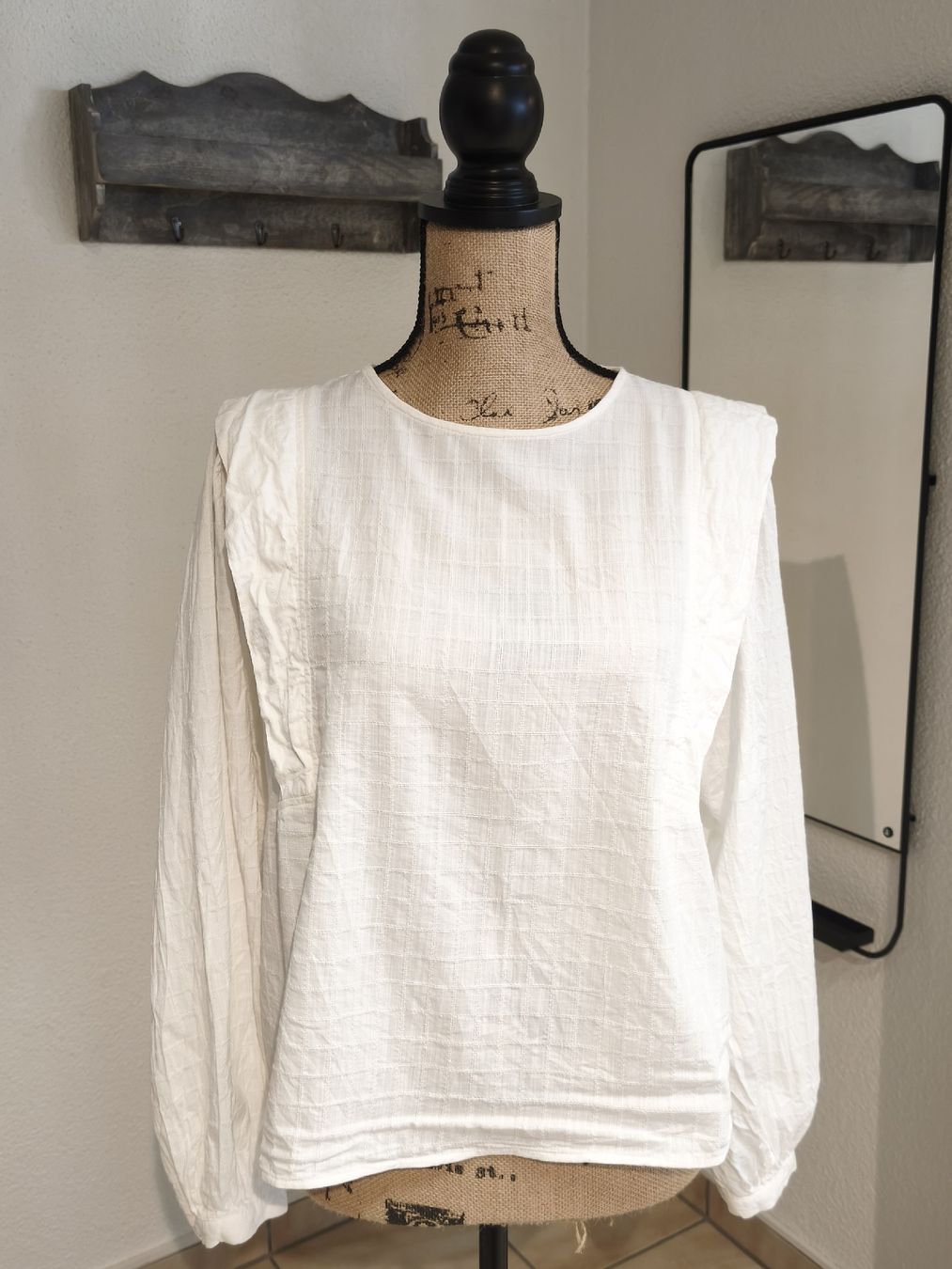 H&M Chemisiers: Weisse Bluse Gr.M von H&M – Neuf (Voir description) à Emmetten par SecondhandSiska