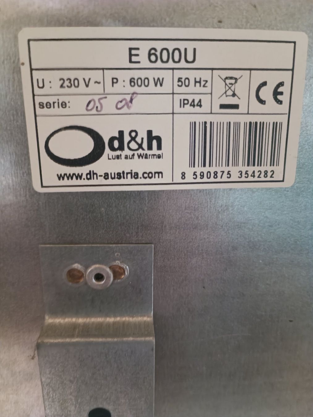 Radiatori: Infrarot Heizpaneel – Usato da Oberwil b. Büren venduto da nero046 2