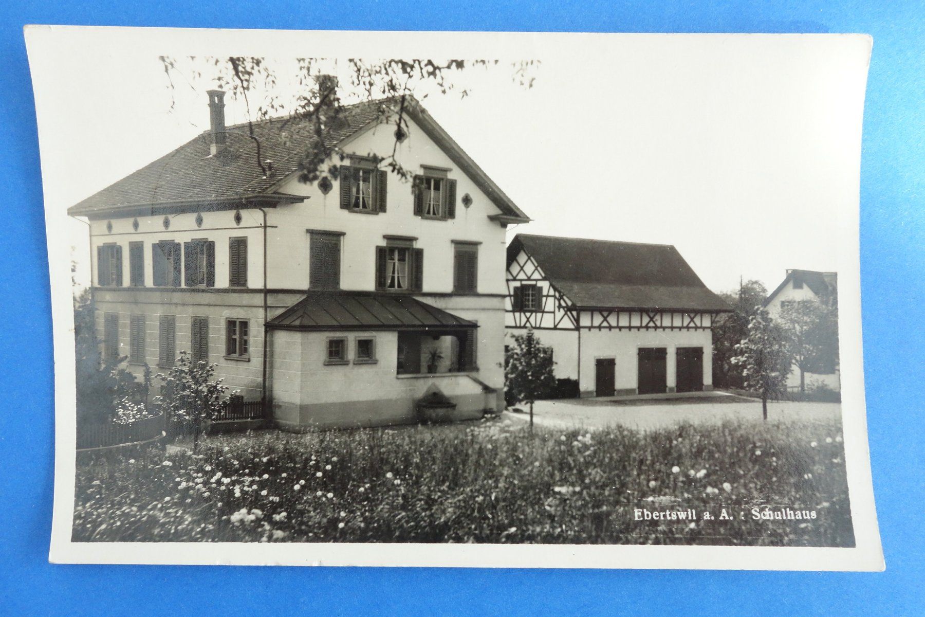 Cartoline postali: EBERTSWIL - a. Albis - SCHULHAUS - ca. 1940 – Usato da Ibach venduto da Ibanto
