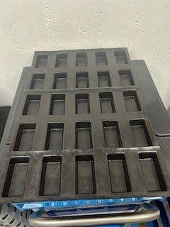 Teglie da forno: Flexipan 4394 rechteckige Form – Usato da Evilard venduto da inf_9ff9 1
