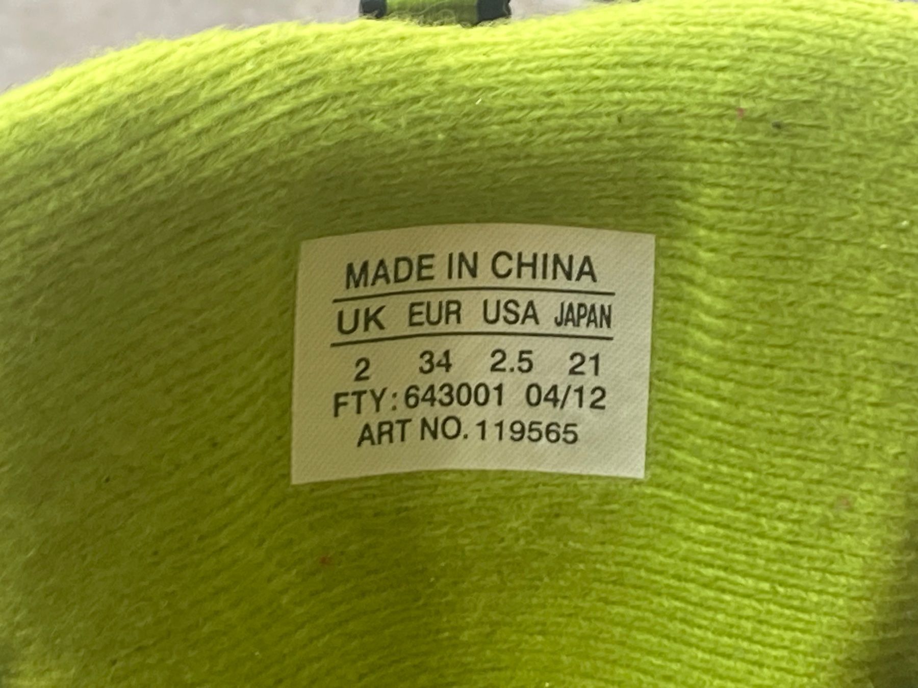 Scarpe da uomo: Outdoorschuhe 34 Salomon – Usato da Orpund venduto da Mary8972 1