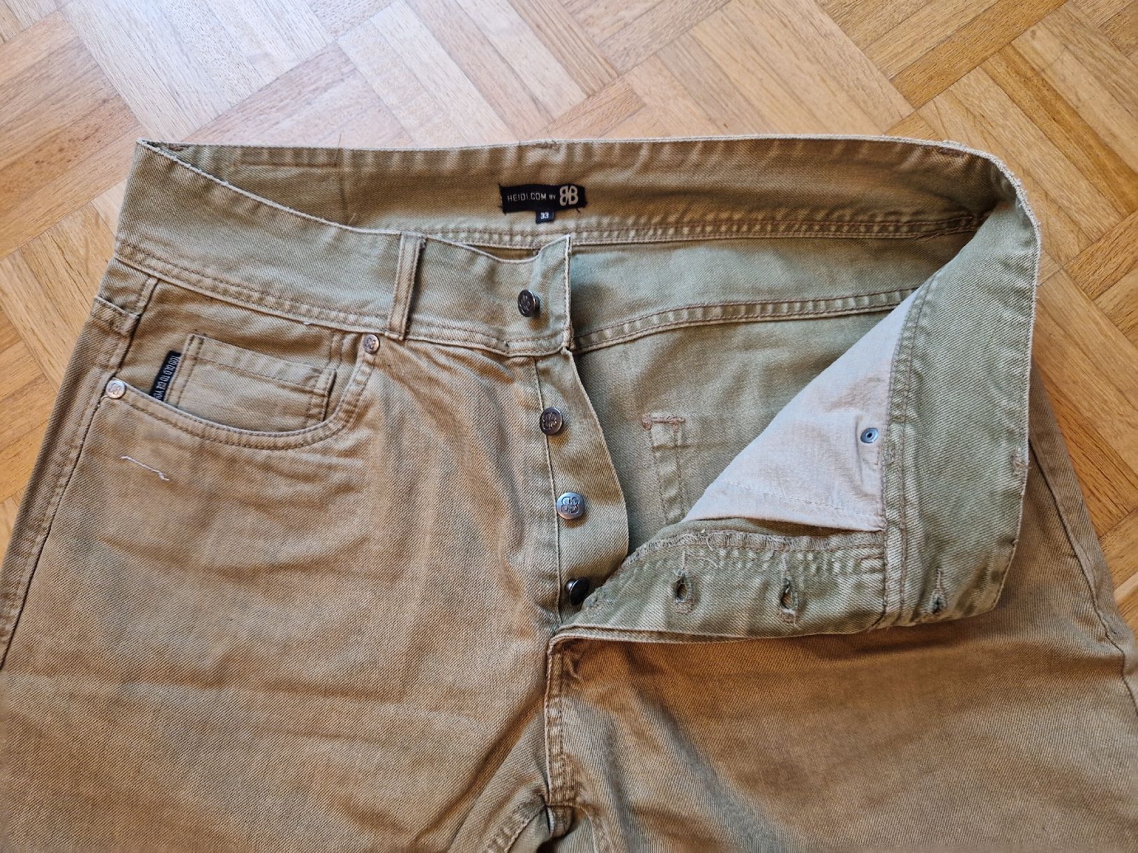 Pantaloni: Shorts Gr.33 – Usato da Münchenbuchsee venduto da Ludo_Braenz 1